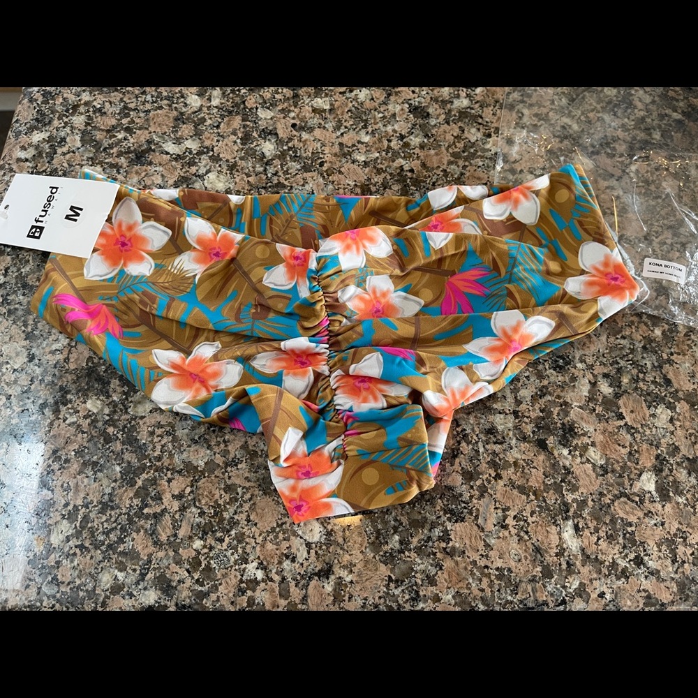 Fused Hawaii - Kona Bottom- Hawaii My Home (blue)